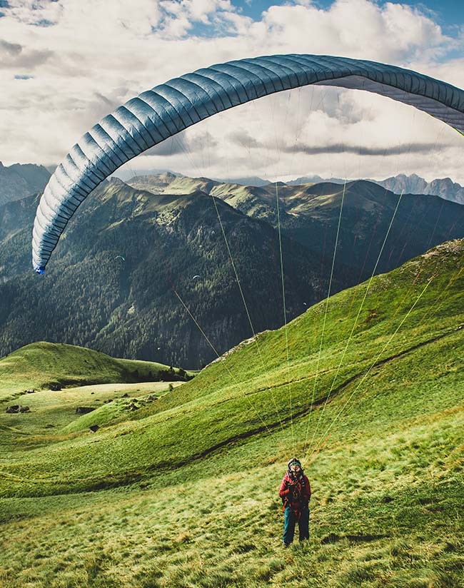 Paragleiten © Unsplash