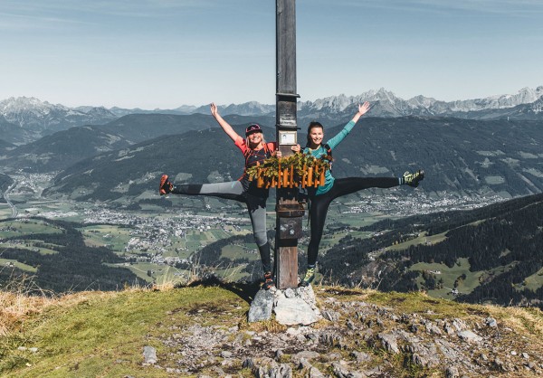 Gipfelselfie in Altenmarkt Zauchensee © SalzburgerLand Tourismus