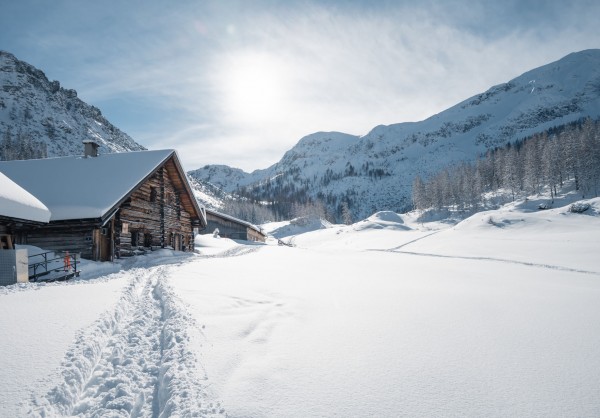 Wanderwege in den Bergen im Winter in Österreich © Altenmarkt-Zauchensee Tourismus - Christian Schartner