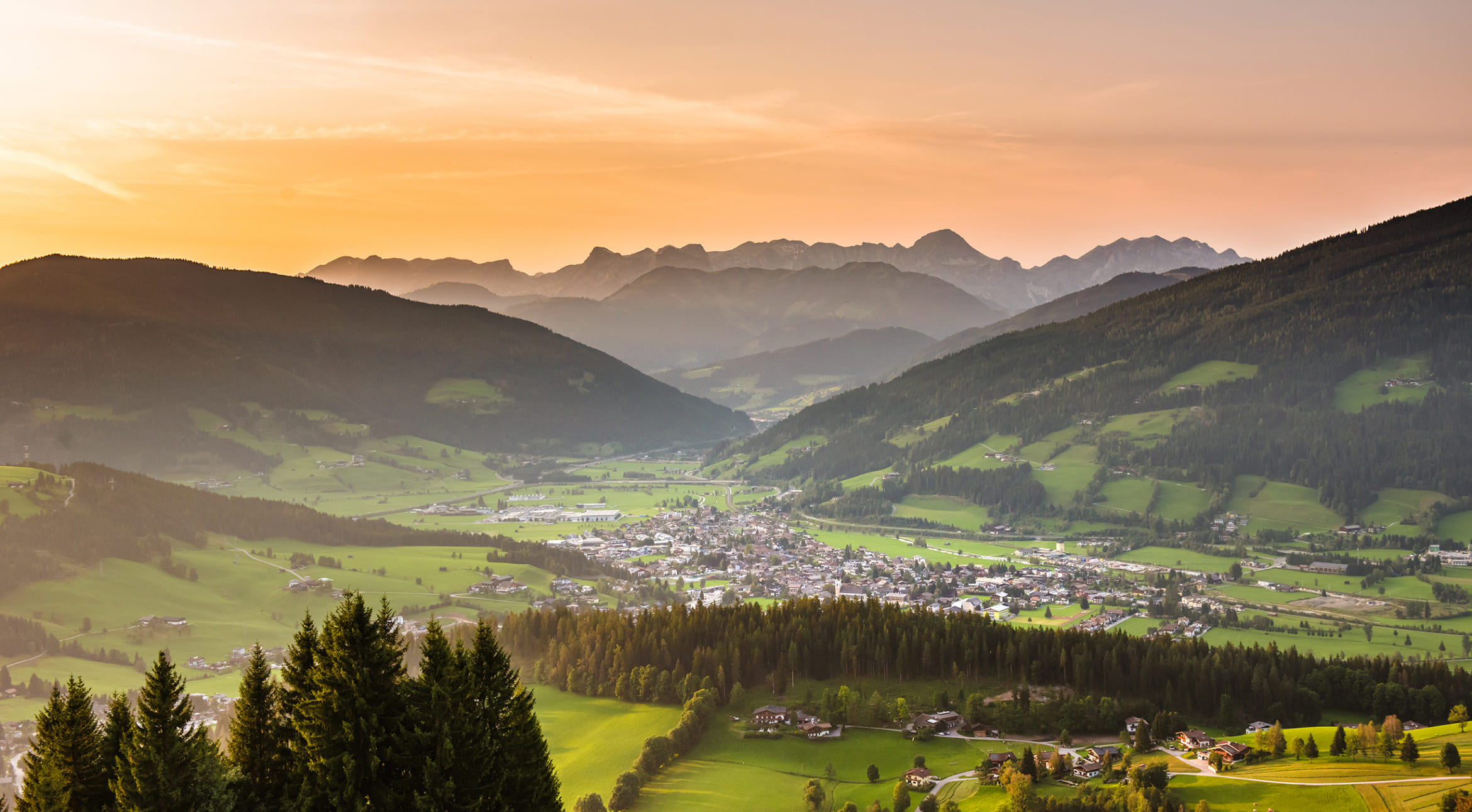 Sonnenuntergang in der Urlaubsregion Altenmarkt © Altenmarkt-Zauchensee Tourismus - Nadia Jabli Photography