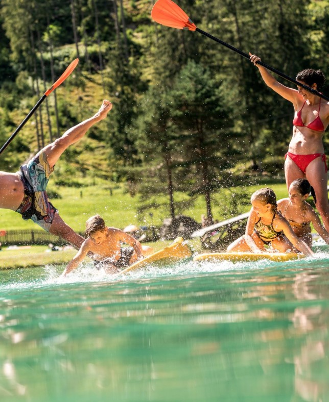 Schlittenfahrt mit Arbeitskollegen © Altenmarkt-Zauchensee Tourismus - Matthias Fritzenwallner