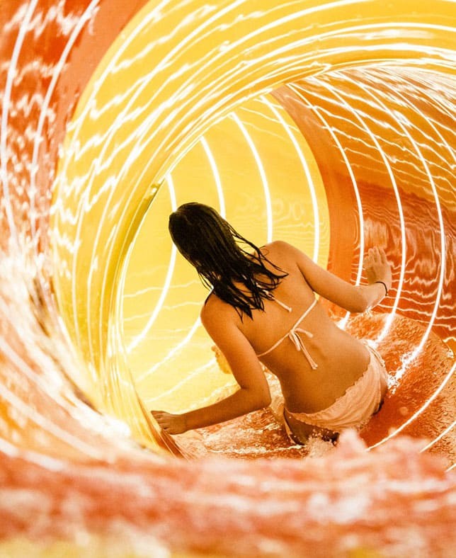 Insgesamt 4 Rutschen in der Therme © Erlebnis-Therme Amadé